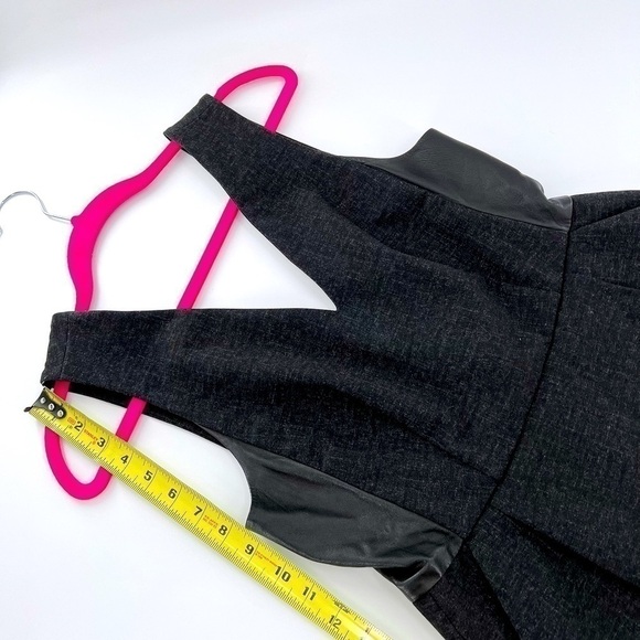 Madewell E1516 Dark Gray Leather Insert Ponte Sleeveless Dress size 4 - Picture 10 of 15